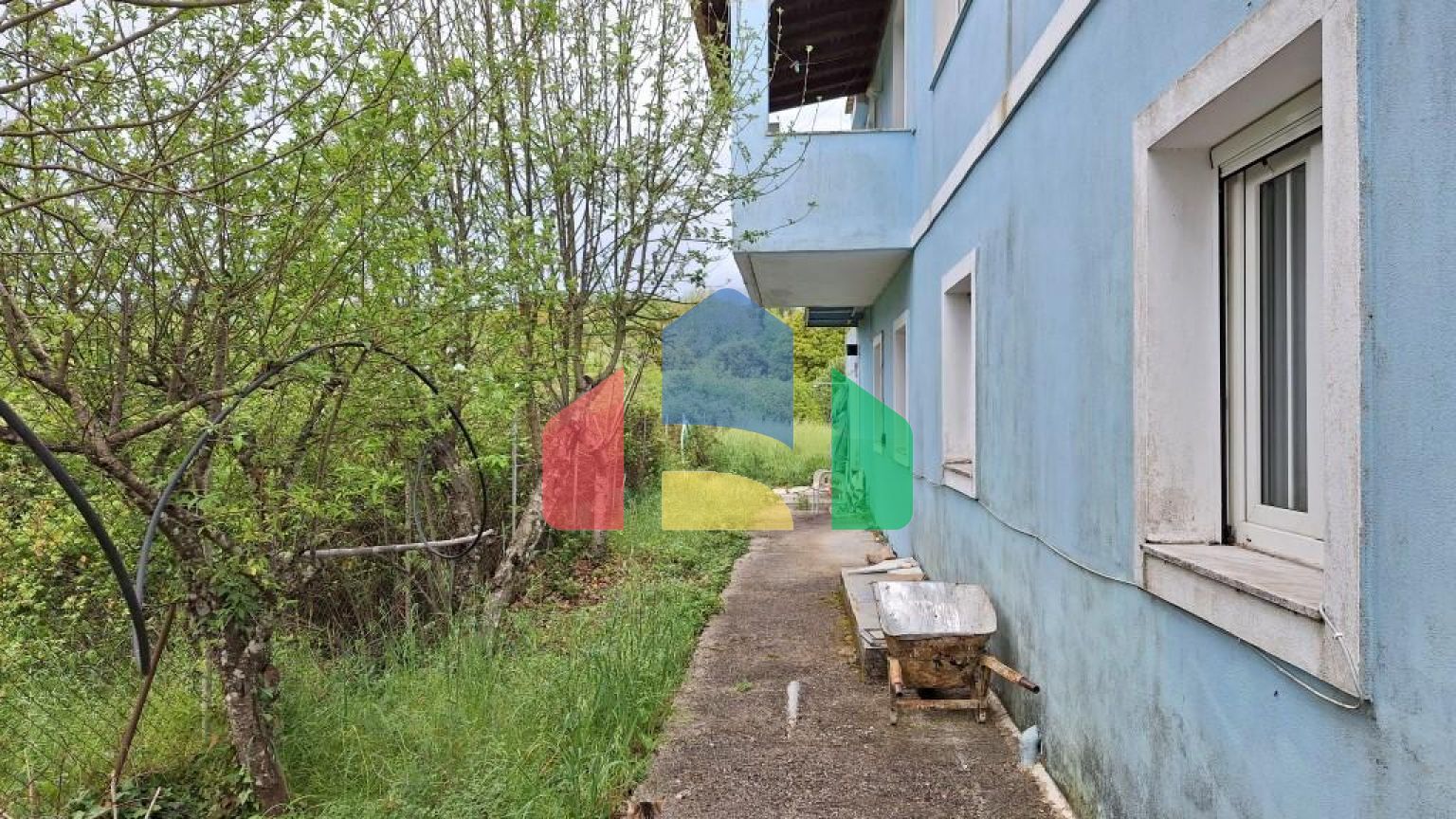 Продажа - Гостиница 320 m² на о. Корфу