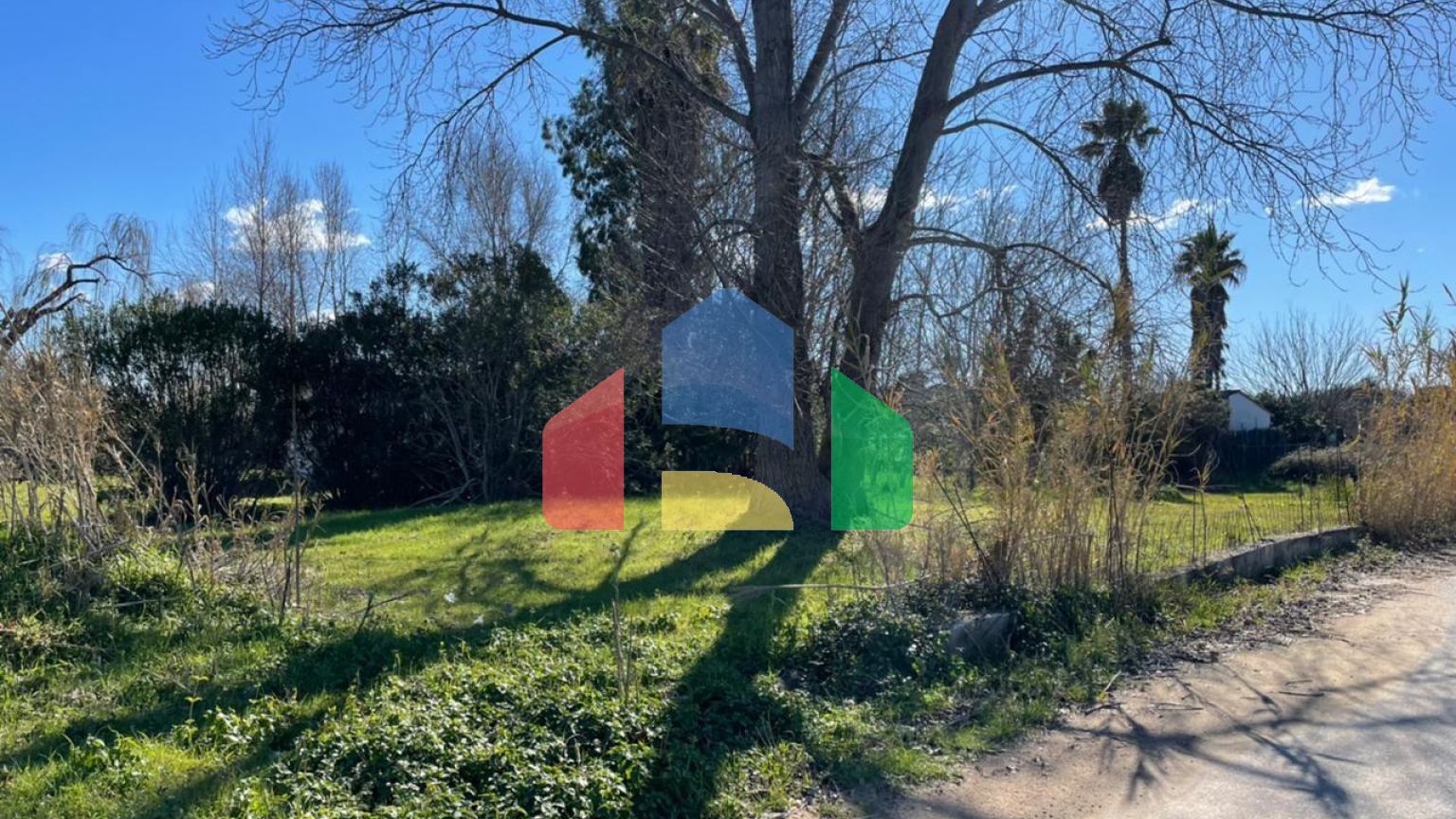 Продажа - Земельный участок 3800 m² на о. Корфу