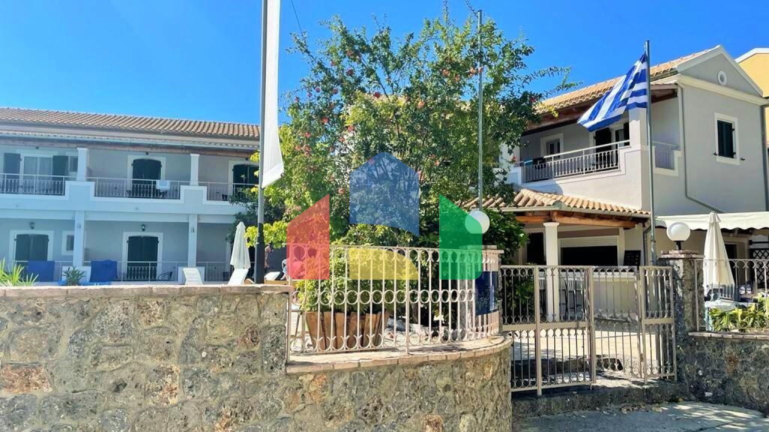 Продажа - Гостиница 400 m² на о. Корфу