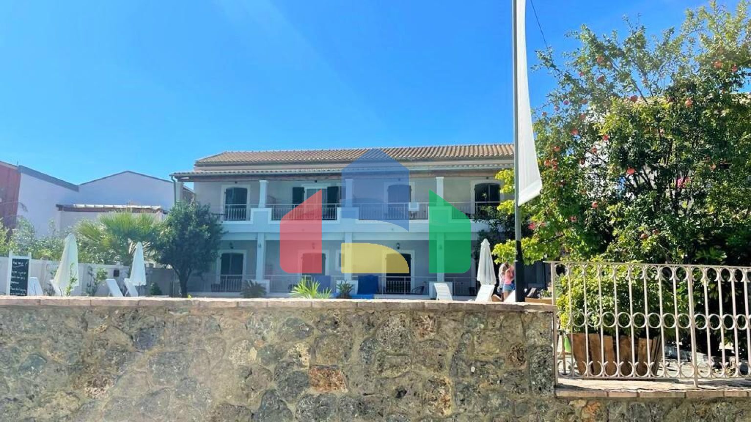 Продажа - Гостиница 400 m² на о. Корфу