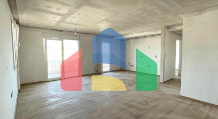 Продаж - Квартира 86 m² на о. Корфу