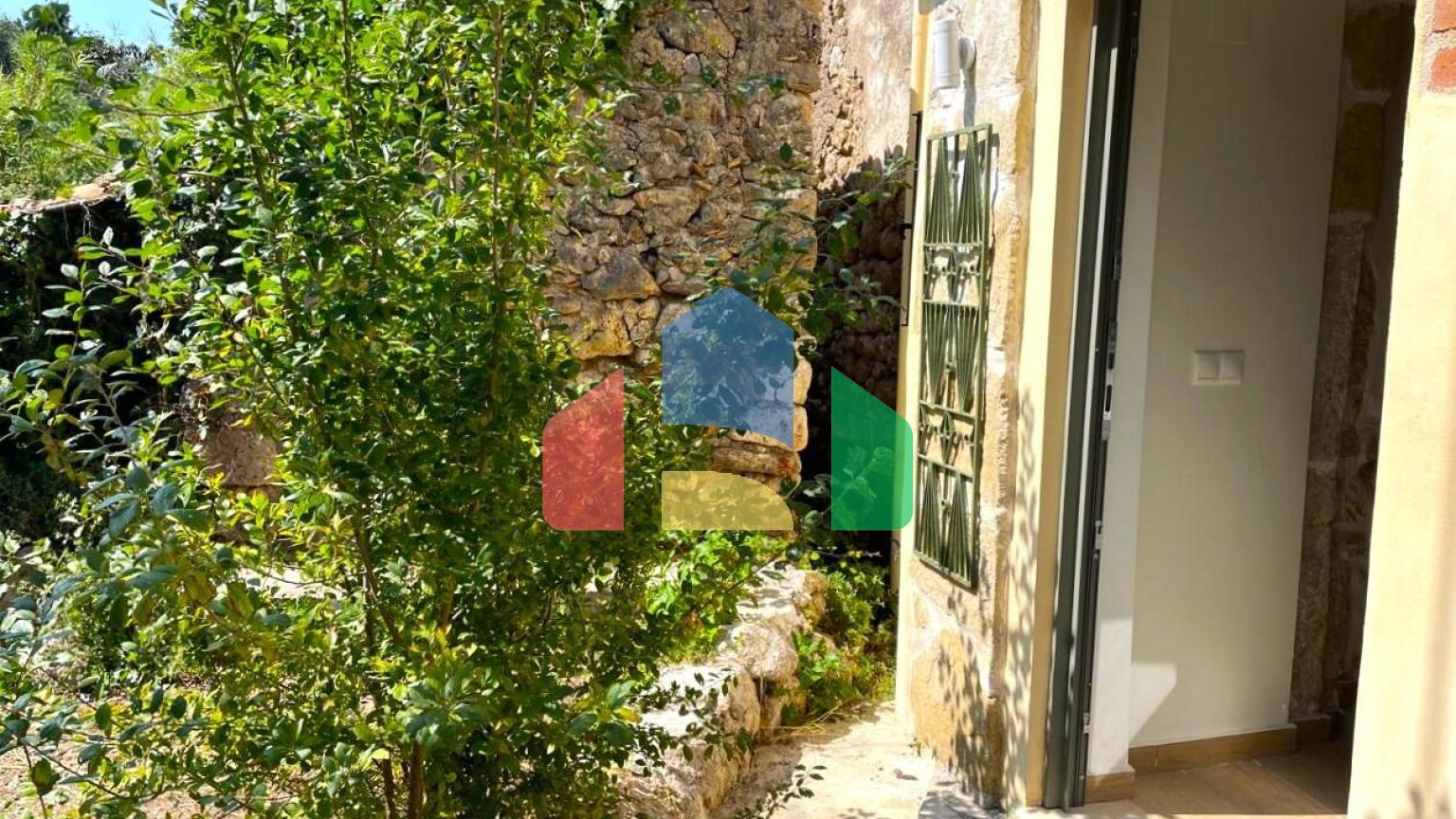 Продаж - Таунхаус 75 m² на о. Корфу