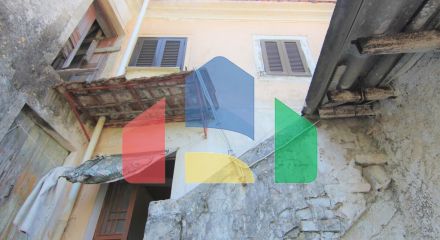 Продаж - Таунхаус 150 m² на о. Корфу