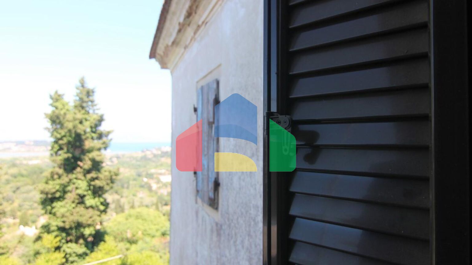 Продаж - Таунхаус 150 m² на о. Корфу