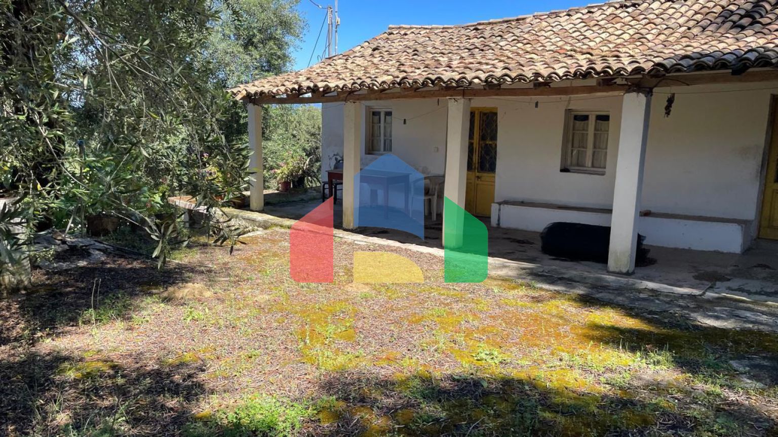 Продажа - Земельный участок 4132 m² на о. Корфу