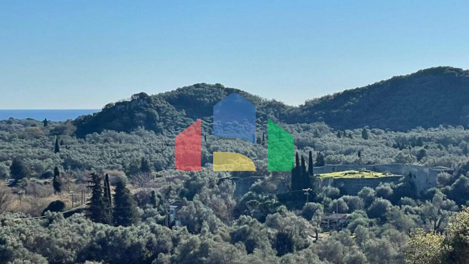 Продажа - Земельный участок 25000 m² на о. Корфу