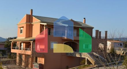 For Sale - Detached house 430 m² in Corfu