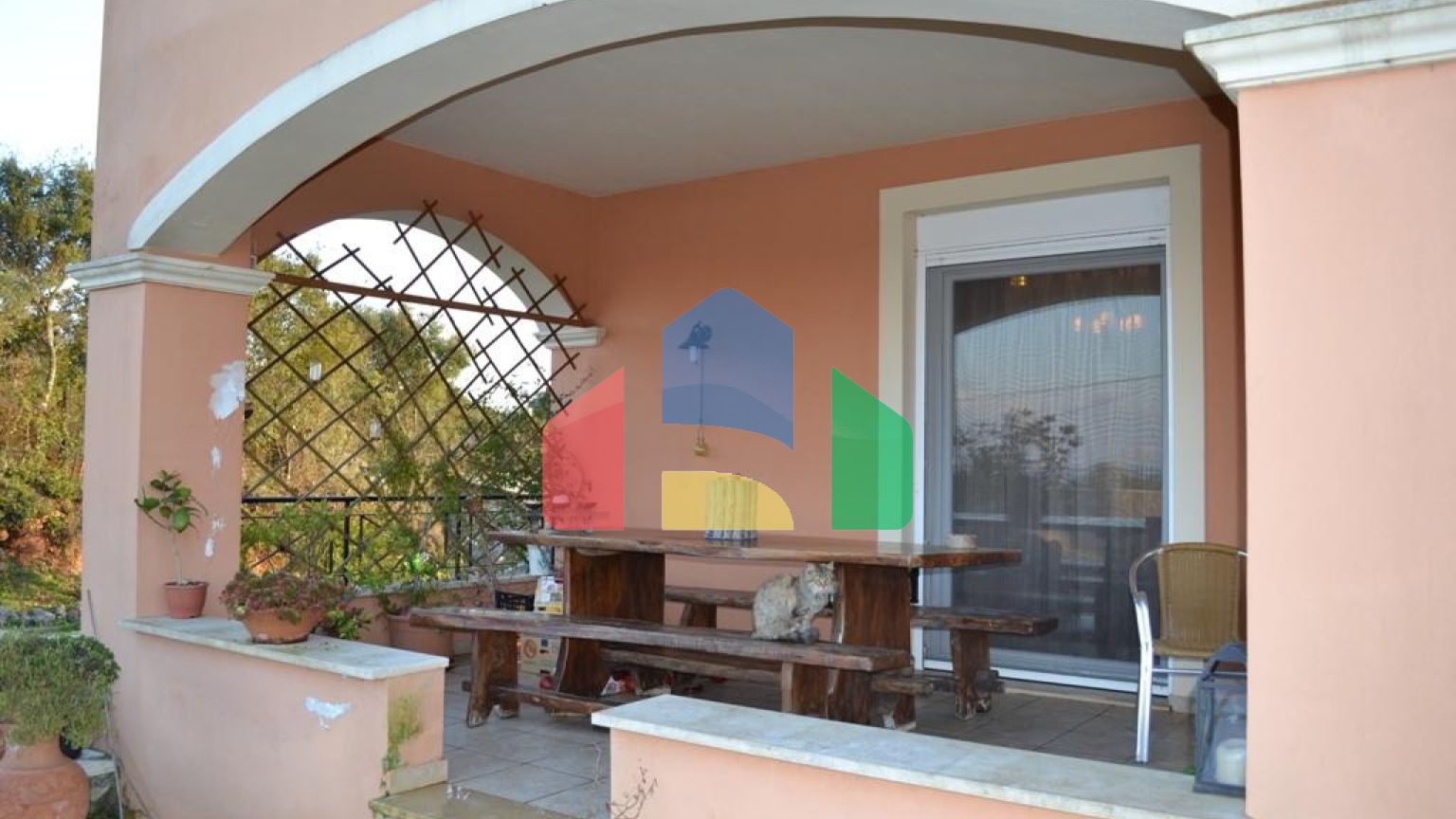 Продаж - Котедж 430 m² на о. Корфу