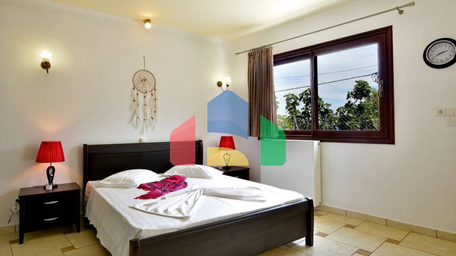 Продаж - Котедж 240 m² на о. Корфу