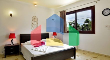 Продаж - Котедж 240 m² на о. Корфу