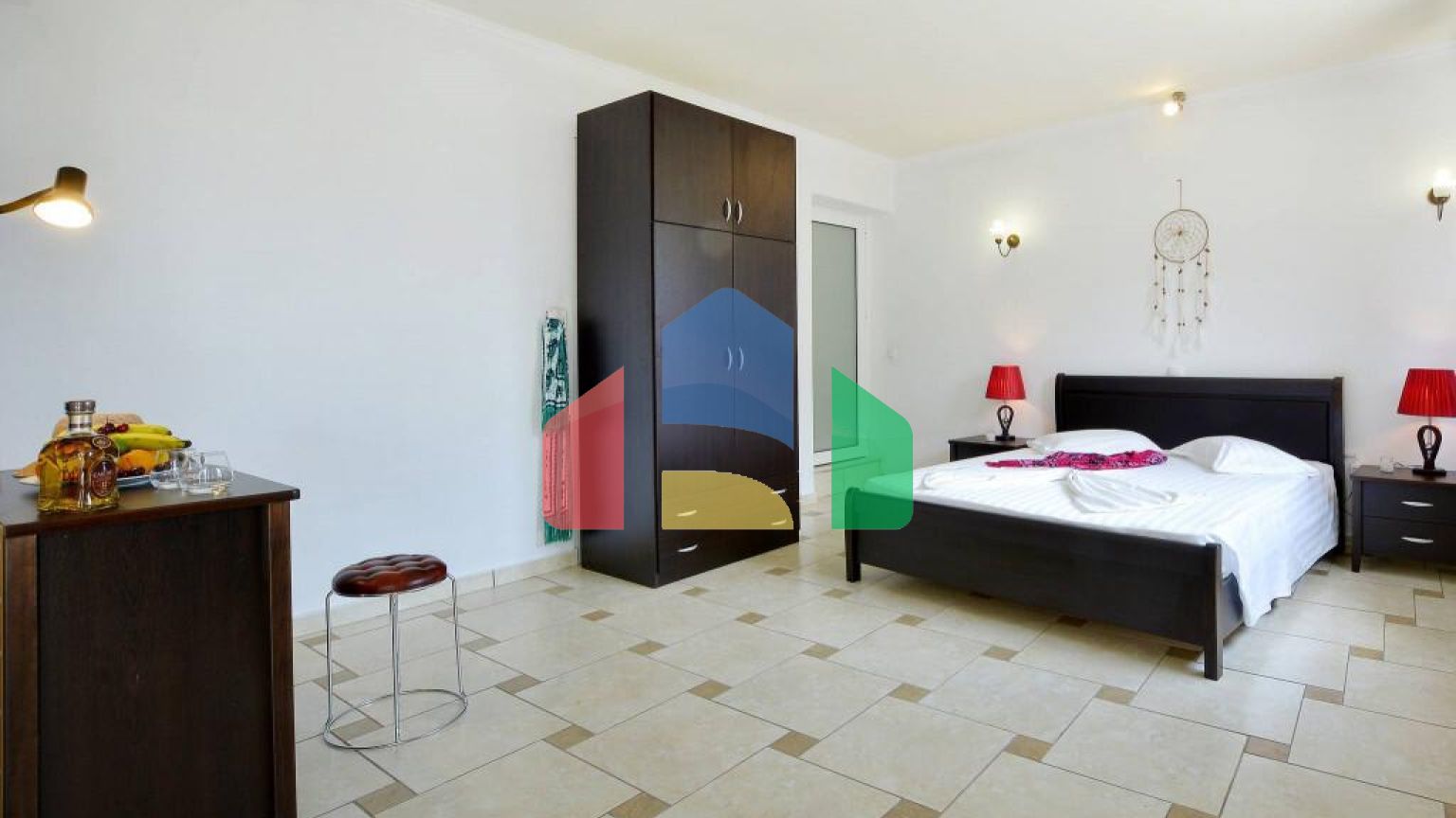 Продаж - Котедж 240 m² на о. Корфу