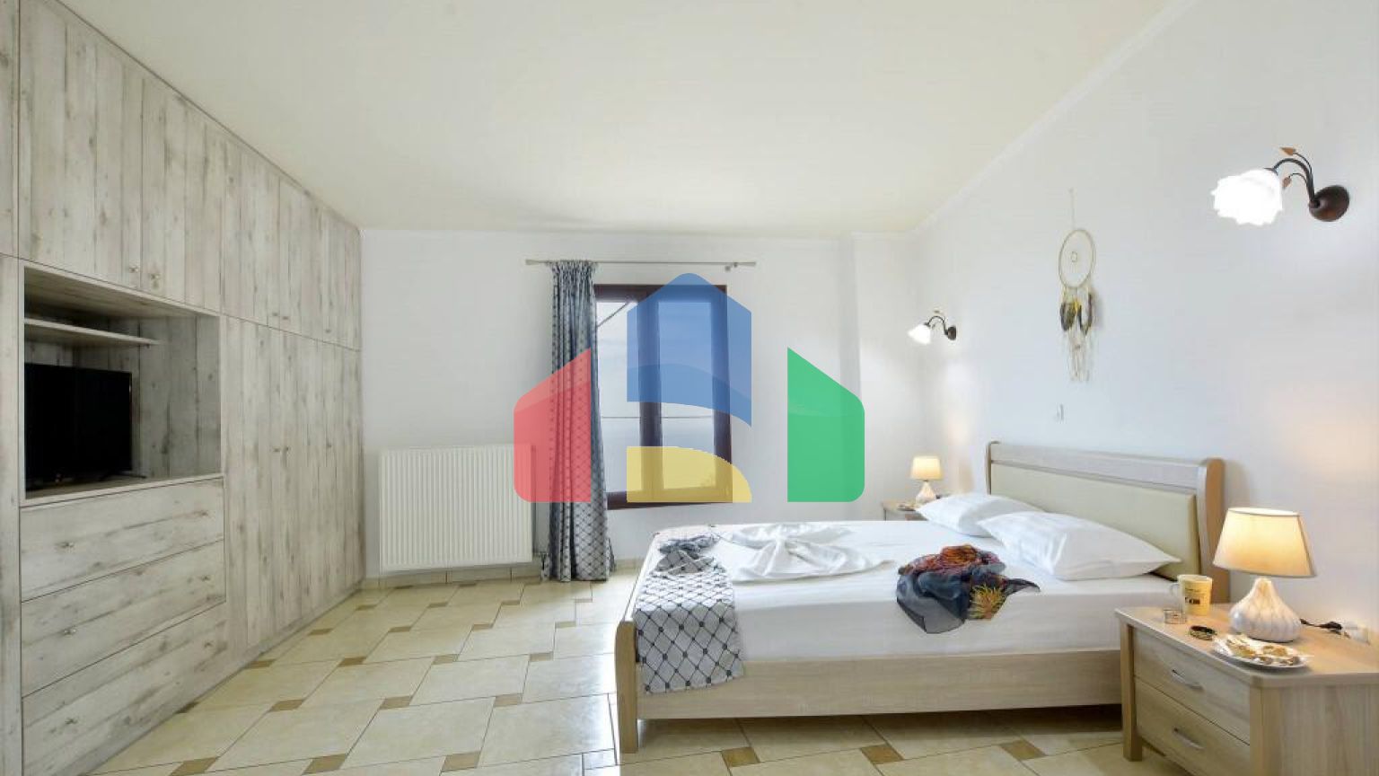 Продаж - Котедж 240 m² на о. Корфу