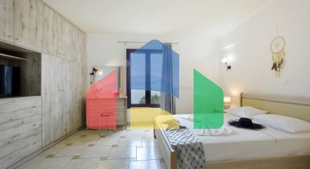 Продаж - Котедж 240 m² на о. Корфу