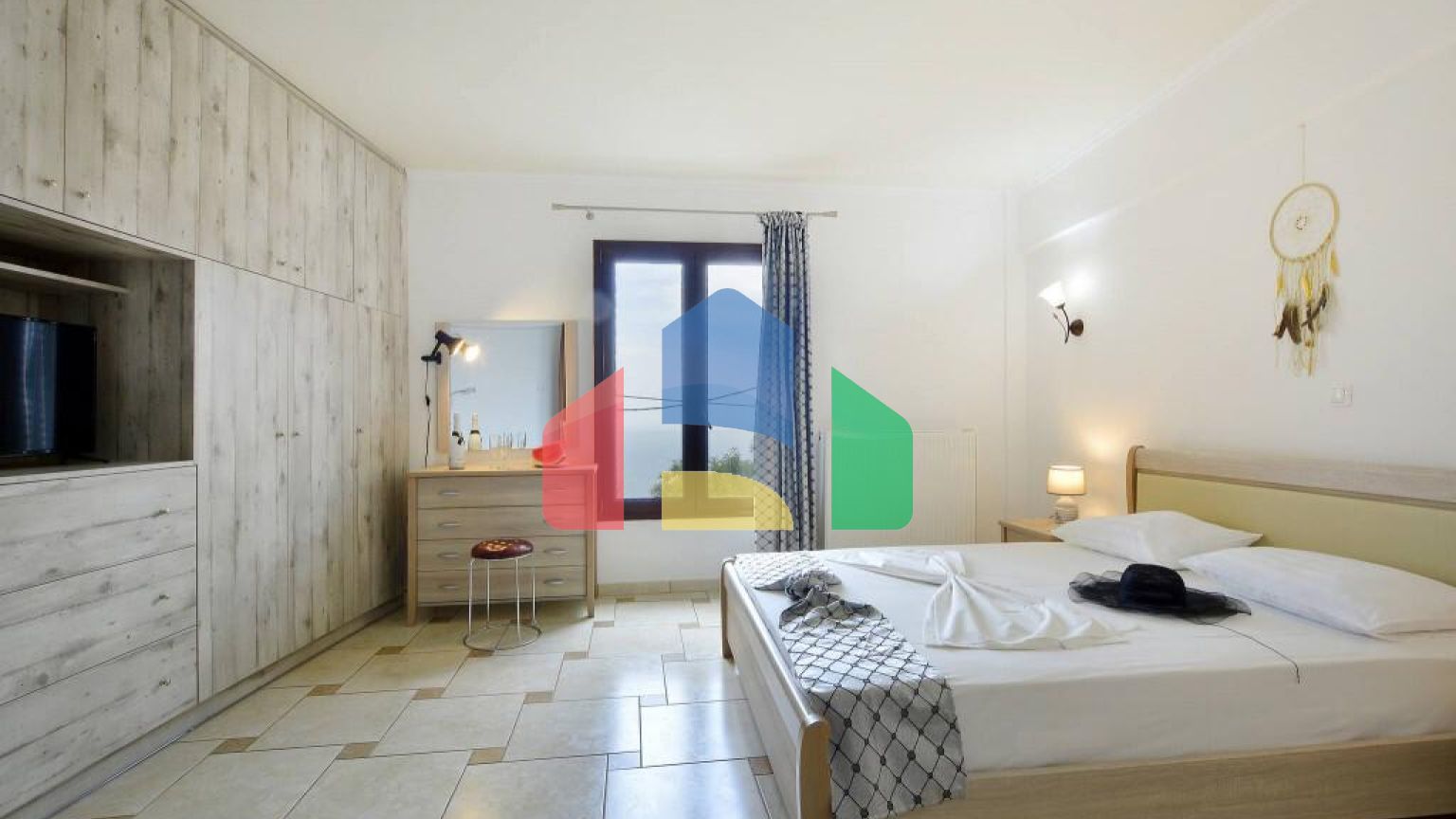 Продаж - Котедж 240 m² на о. Корфу