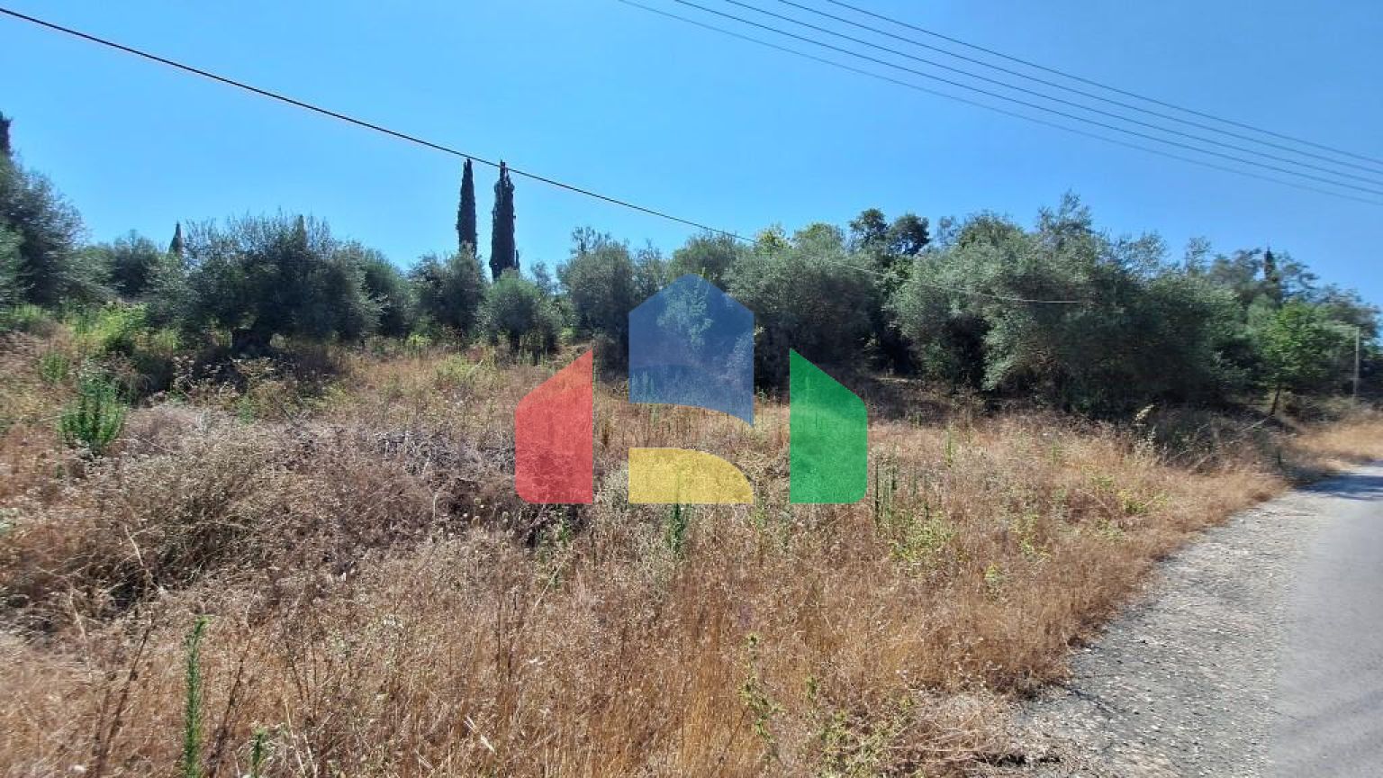 Продажа - Земельный участок 4028 m² на о. Корфу