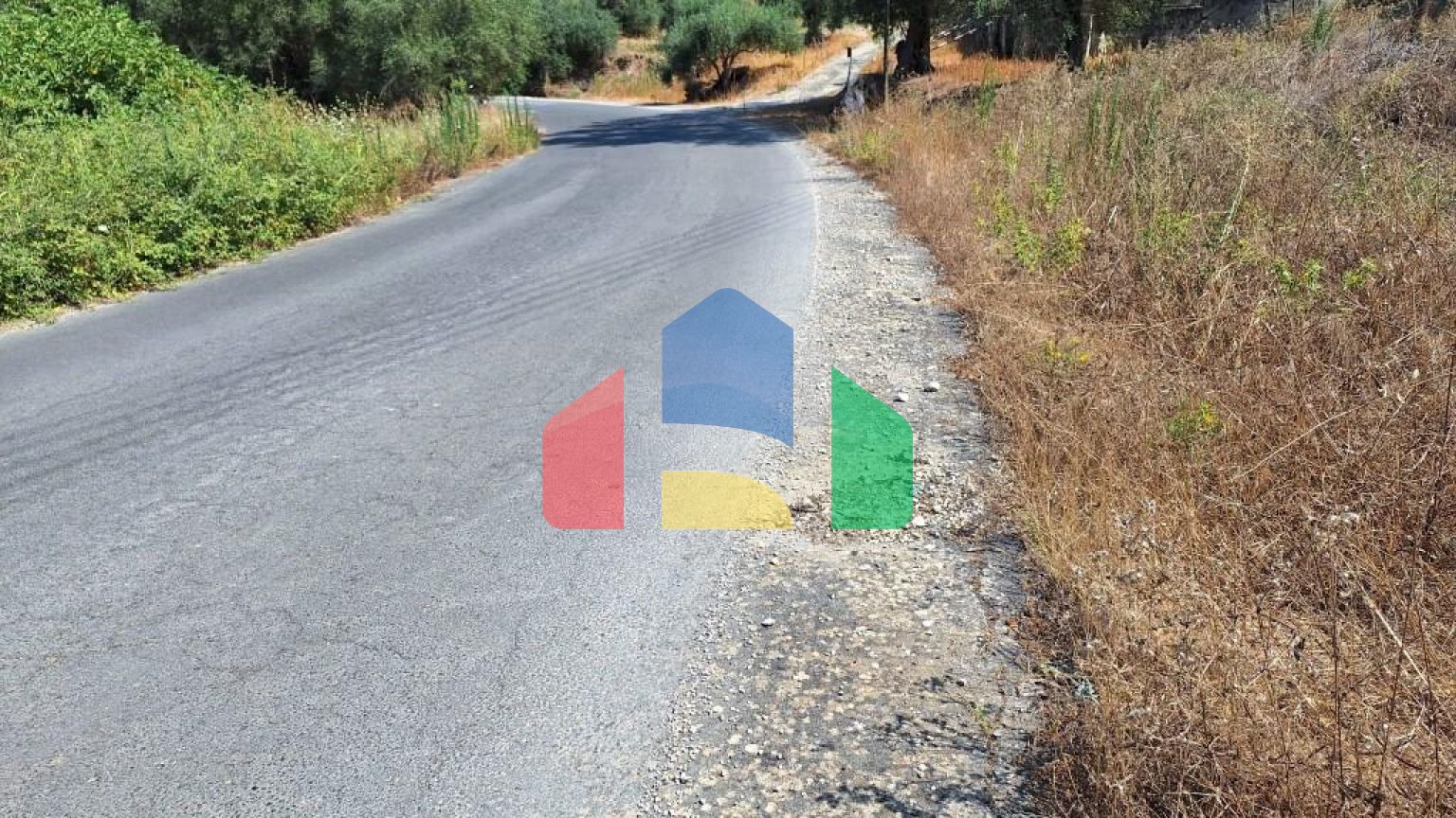 Продажа - Земельный участок 4028 m² на о. Корфу