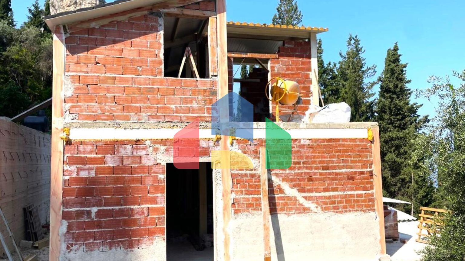 Продажа - Коттедж 224 m² на о. Корфу