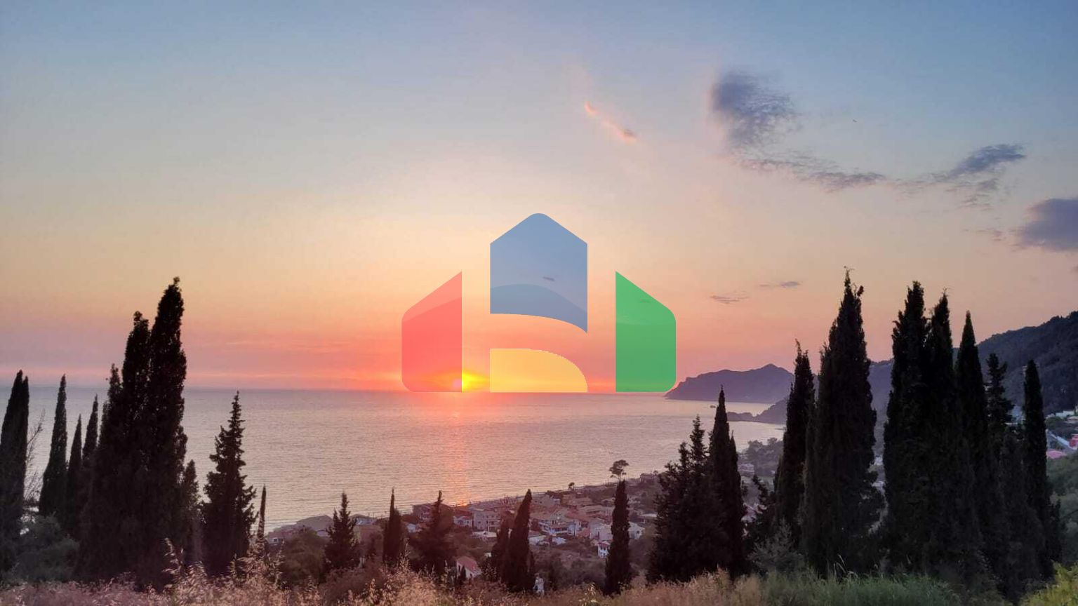 Продажа - Коттедж 224 m² на о. Корфу