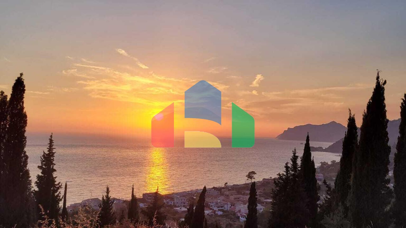 Продажа - Коттедж 224 m² на о. Корфу