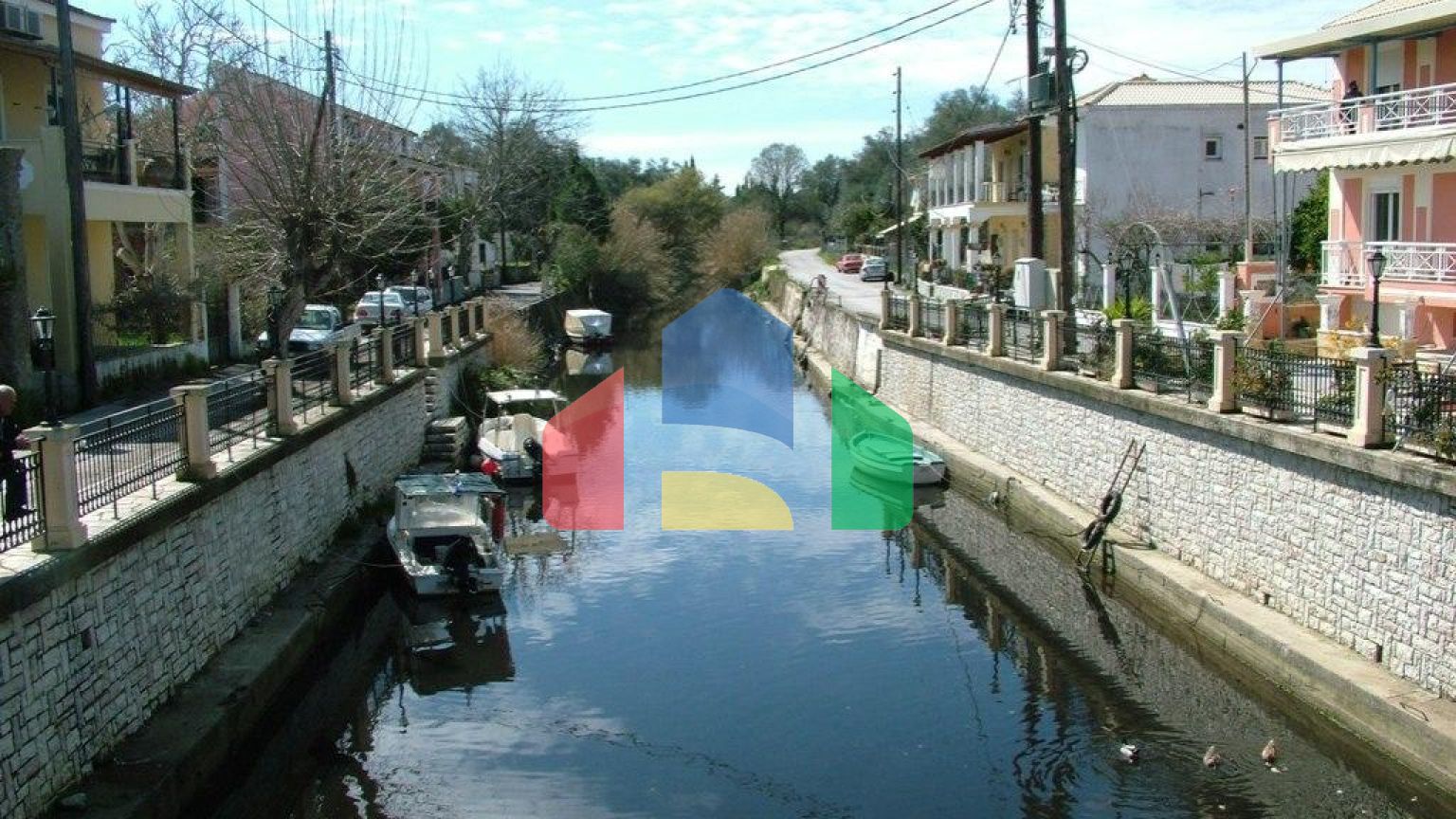 Продажа - Таунхаус 150 m² на о. Корфу