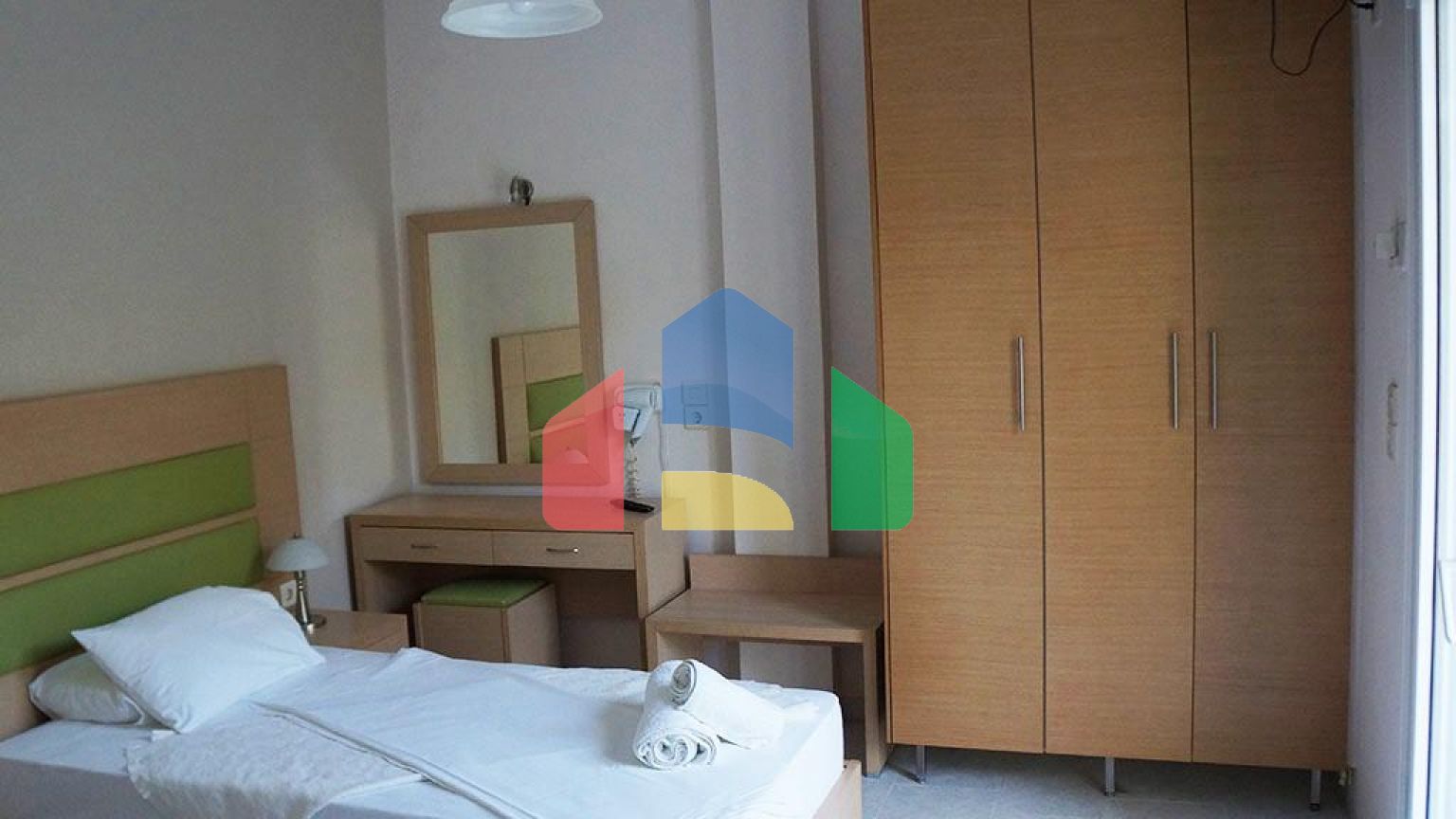 Продаж - Готель 660 m² на о. Корфу