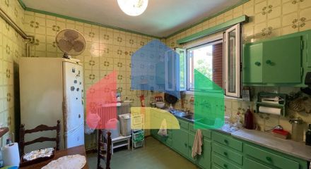 Продажа - Коттедж 180 m² на о. Корфу