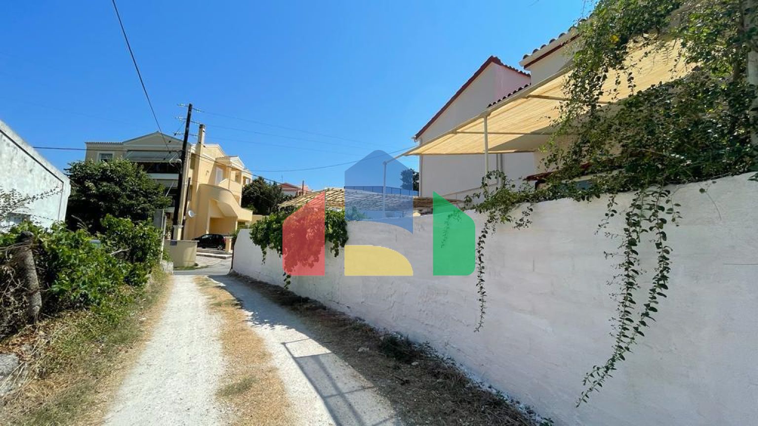 Продажа - Коттедж 180 m² на о. Корфу