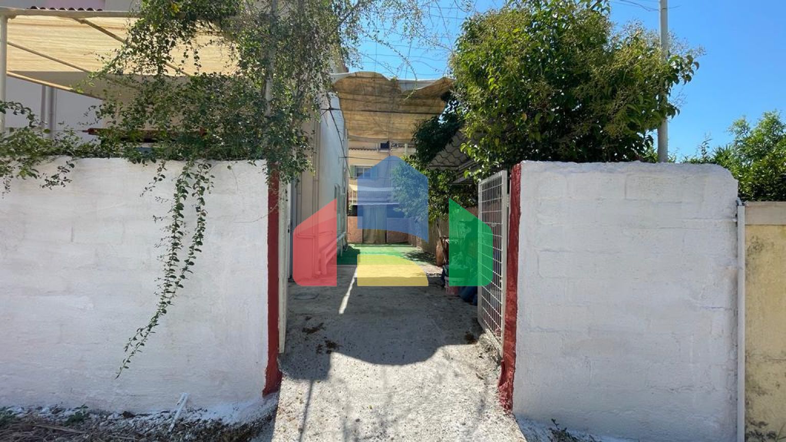 Продажа - Коттедж 180 m² на о. Корфу