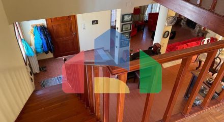 Продажа - Коттедж 180 m² на о. Корфу