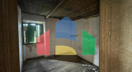 Продажа - Коттедж 90 m² на о. Корфу
