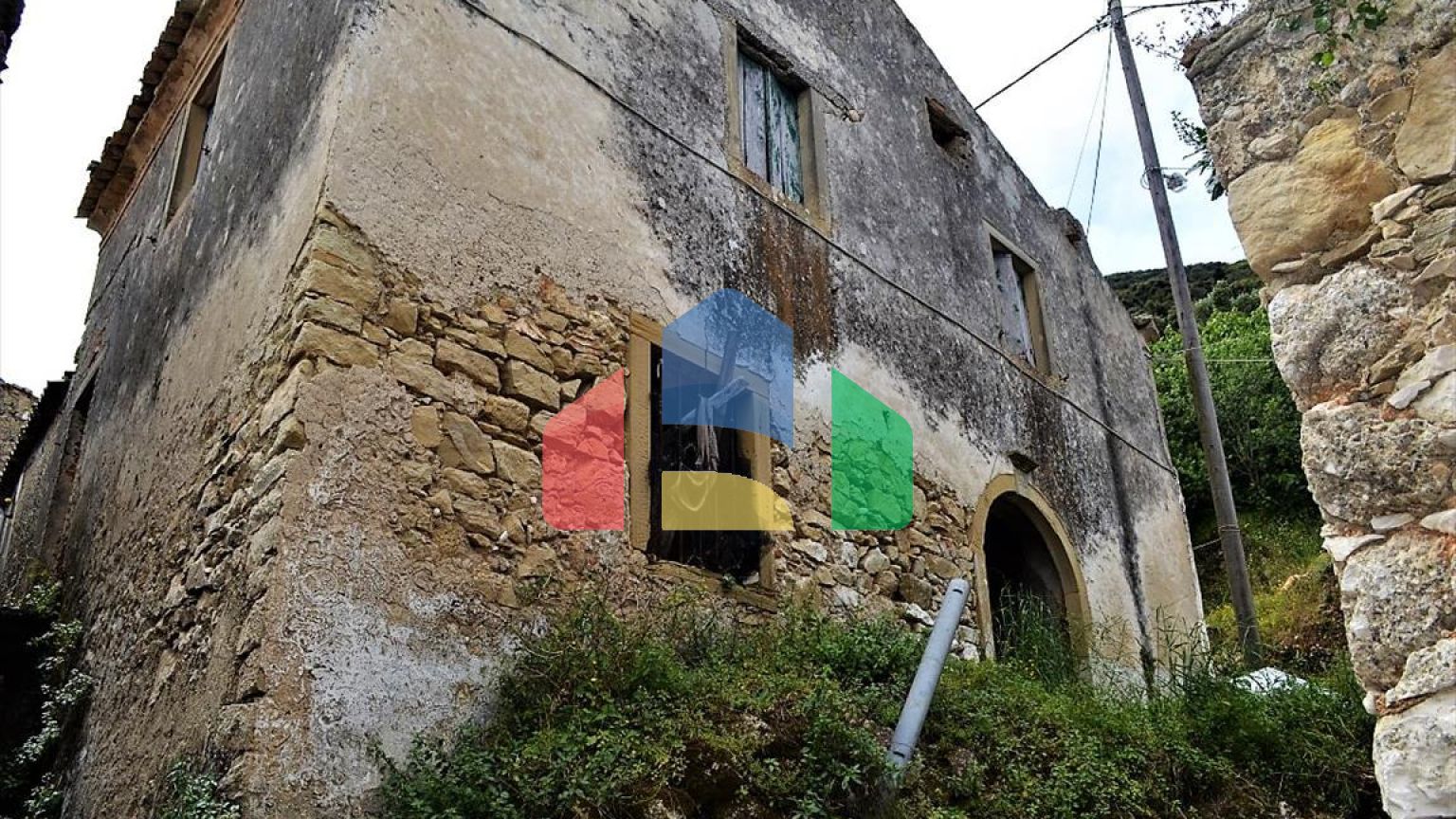 Продаж - Котедж 90 m² на о. Корфу