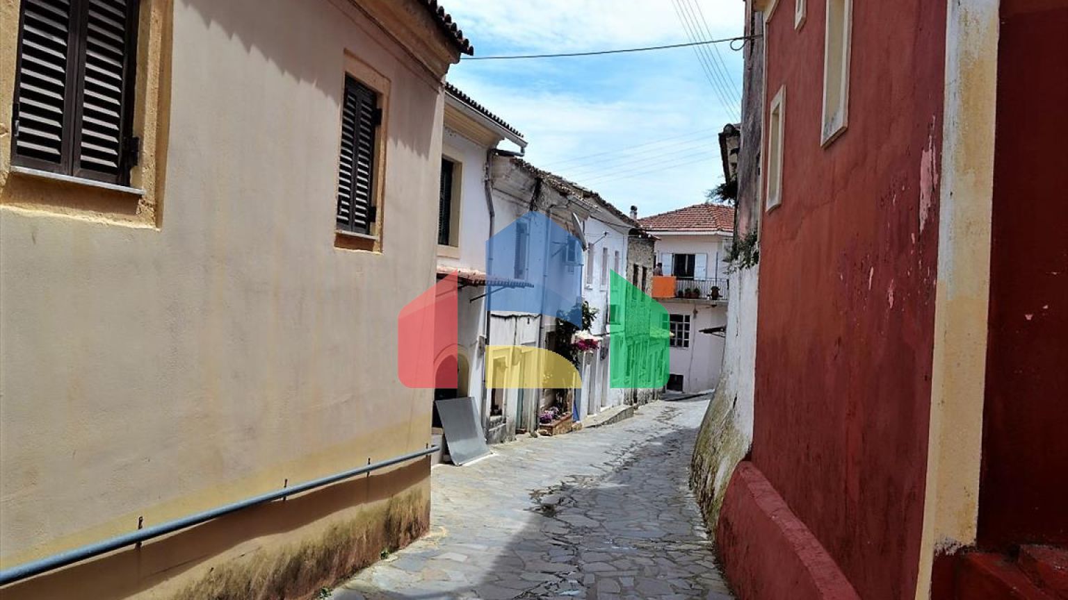 Продаж - Котедж 90 m² на о. Корфу