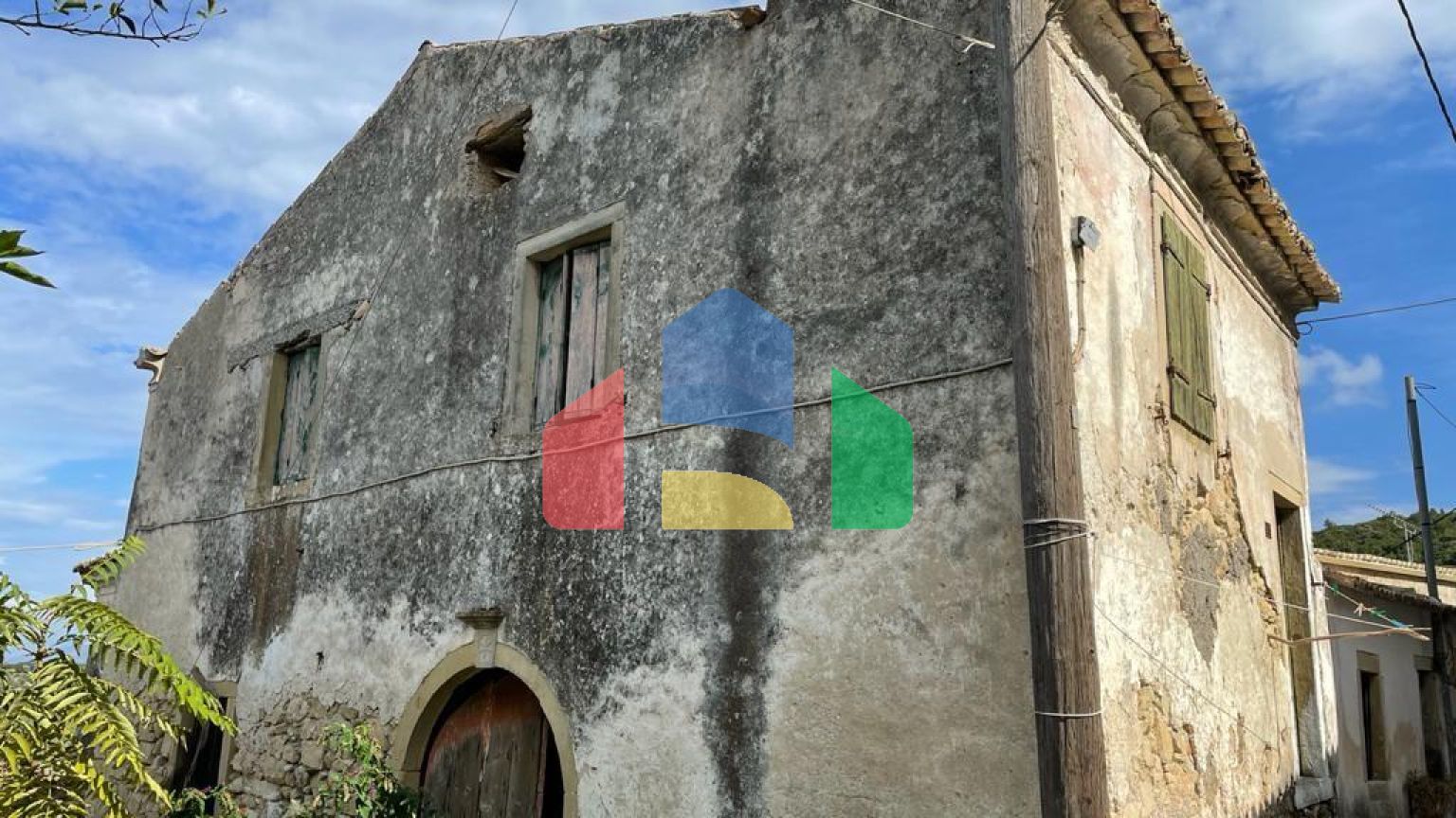 Продаж - Котедж 90 m² на о. Корфу