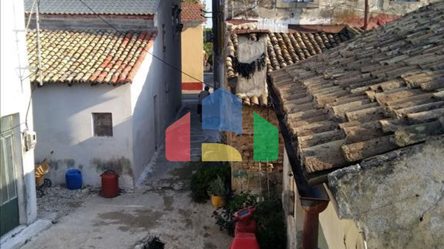 Продажа - Коттедж 215 m² на о. Корфу