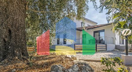 For Sale - Detached house 170 m² in Corfu