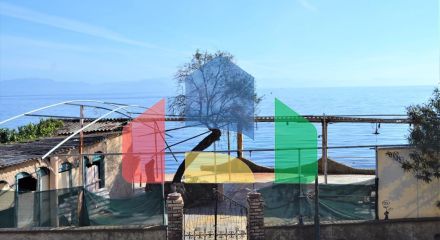 Продаж - Котедж 137 m² на о. Корфу