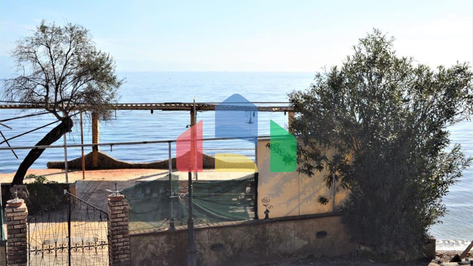 Продаж - Котедж 137 m² на о. Корфу