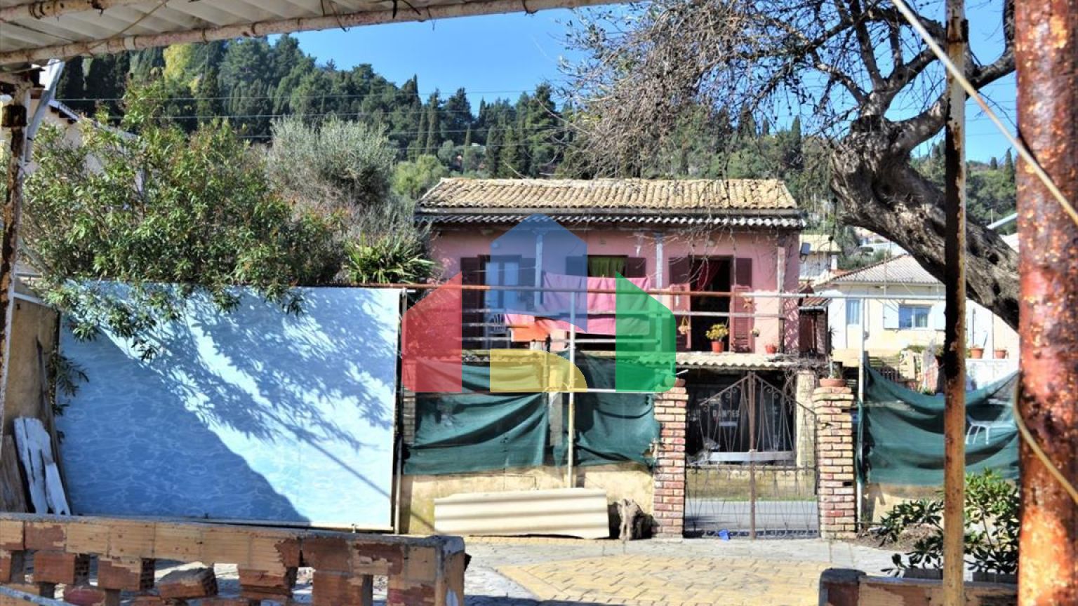 Продаж - Котедж 137 m² на о. Корфу