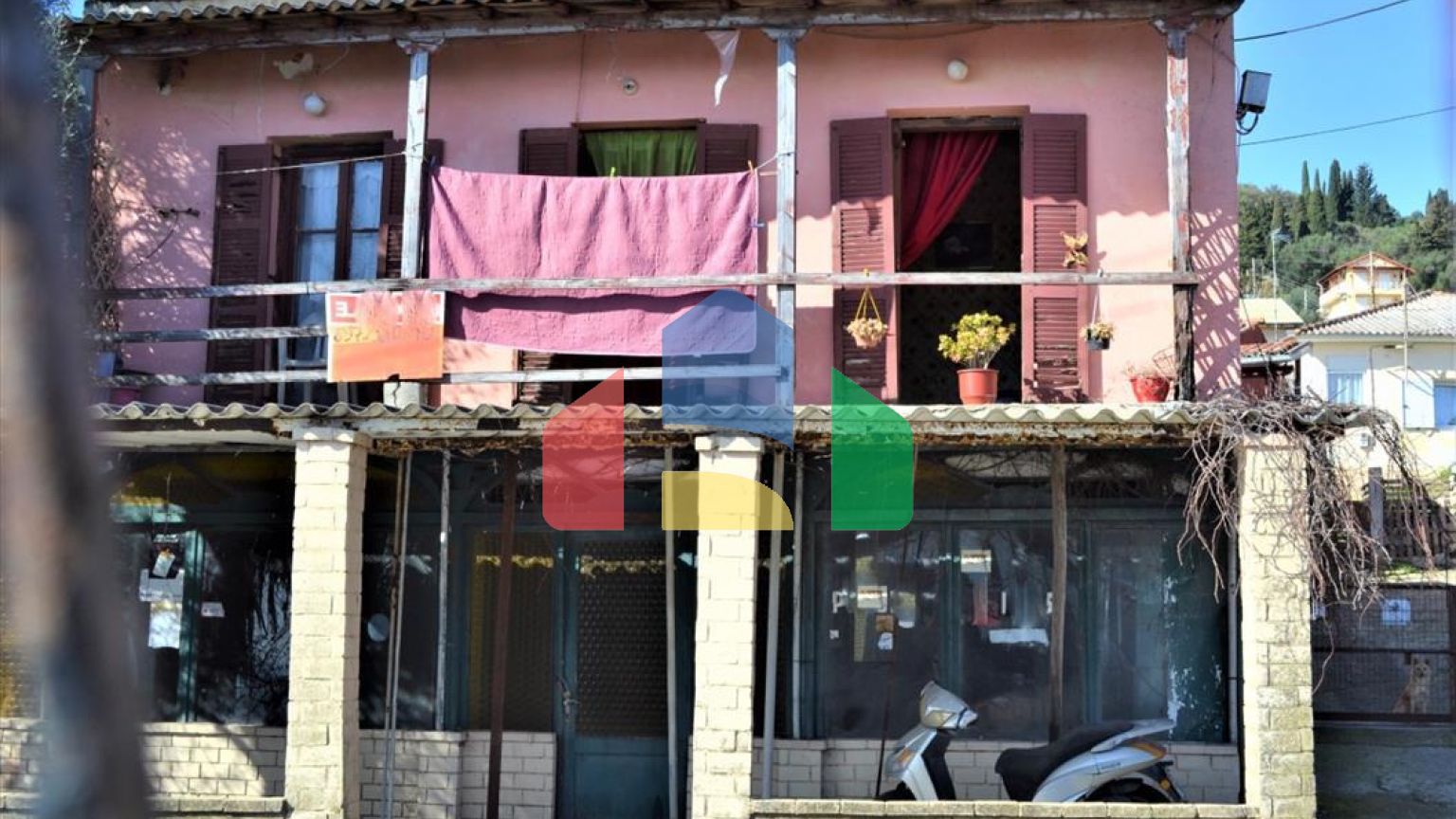 Продаж - Котедж 137 m² на о. Корфу