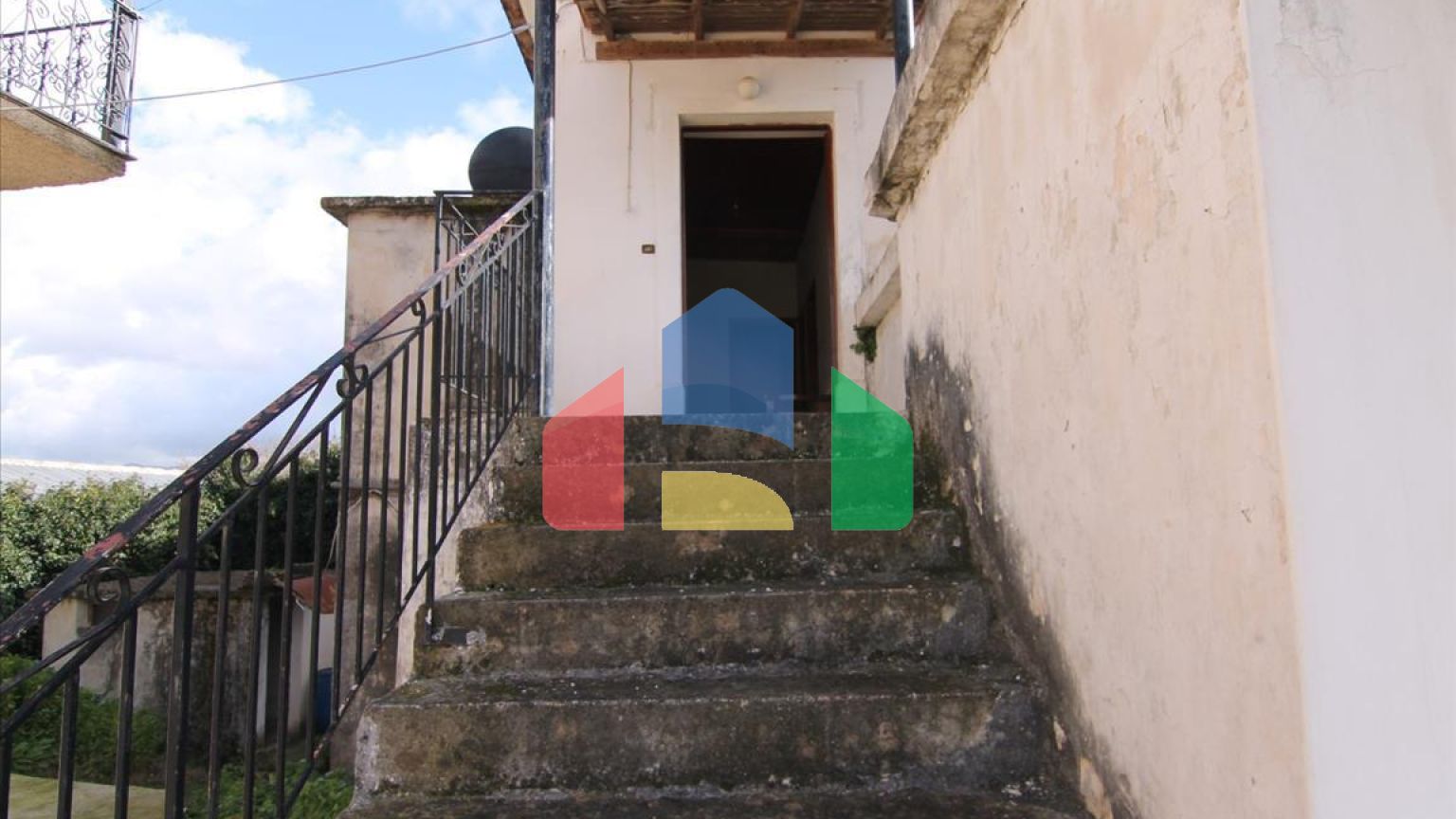 Продажа - Коттедж 148 m² на о. Корфу