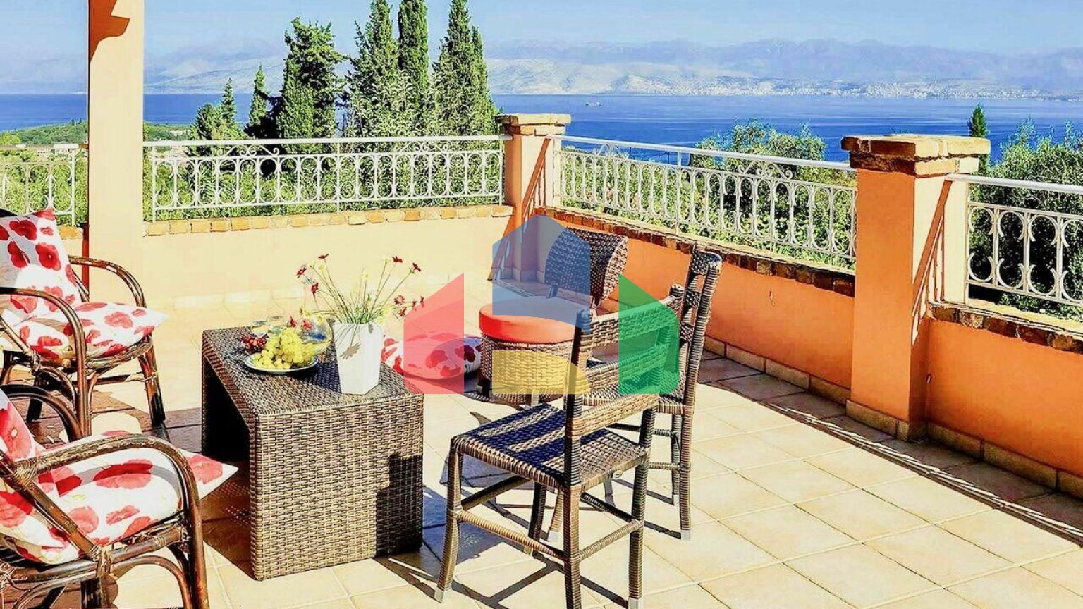 Продажа - Вилла 240 m² на о. Корфу