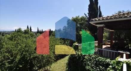 Продажа - Коттедж 200 m² на о. Корфу