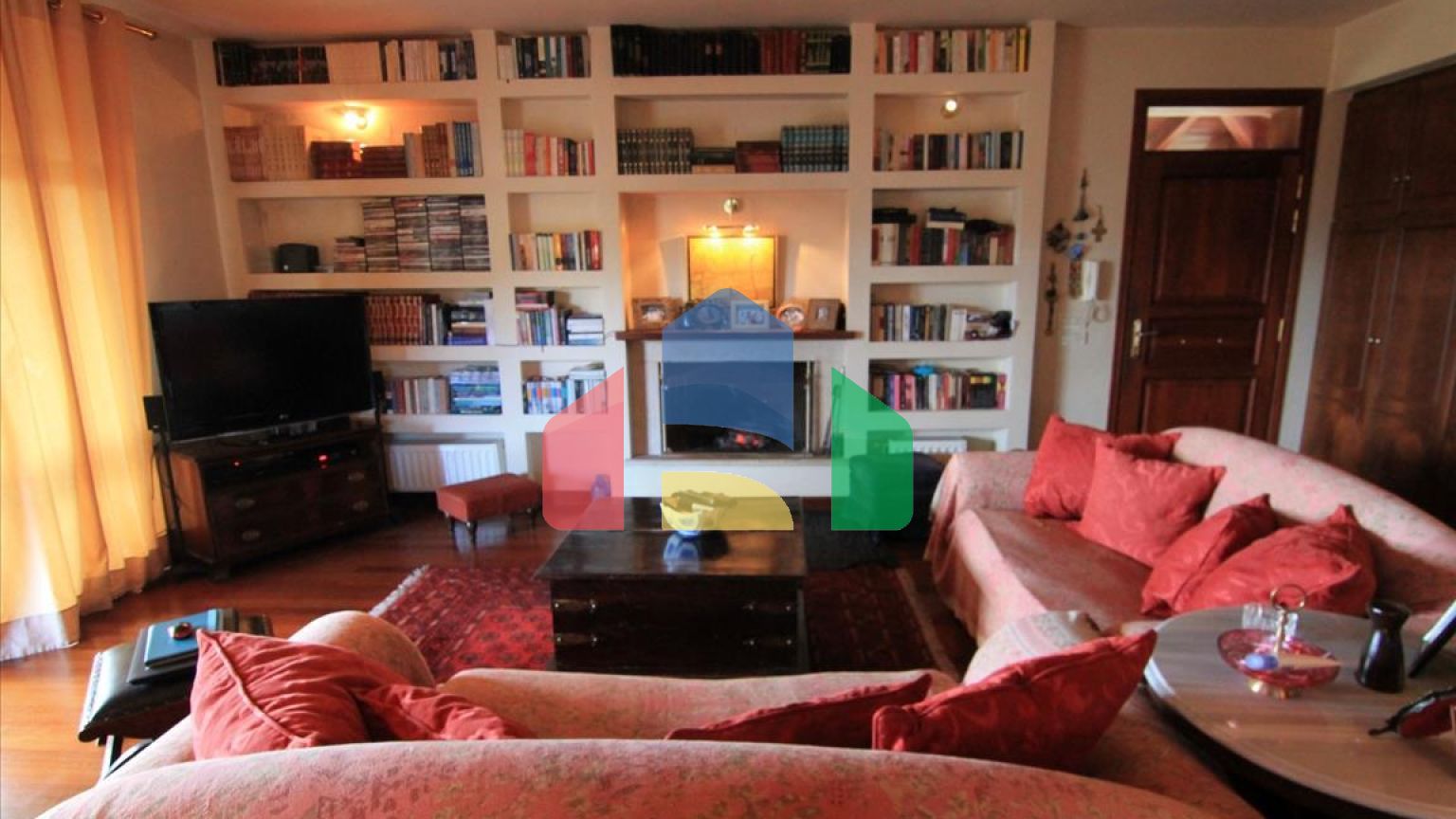 Продажа - Коттедж 200 m² на о. Корфу