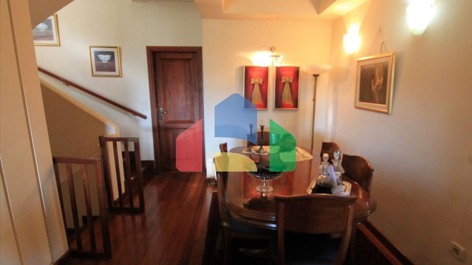 Продажа - Коттедж 200 m² на о. Корфу