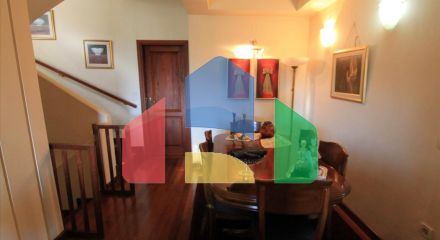 Продажа - Коттедж 200 m² на о. Корфу