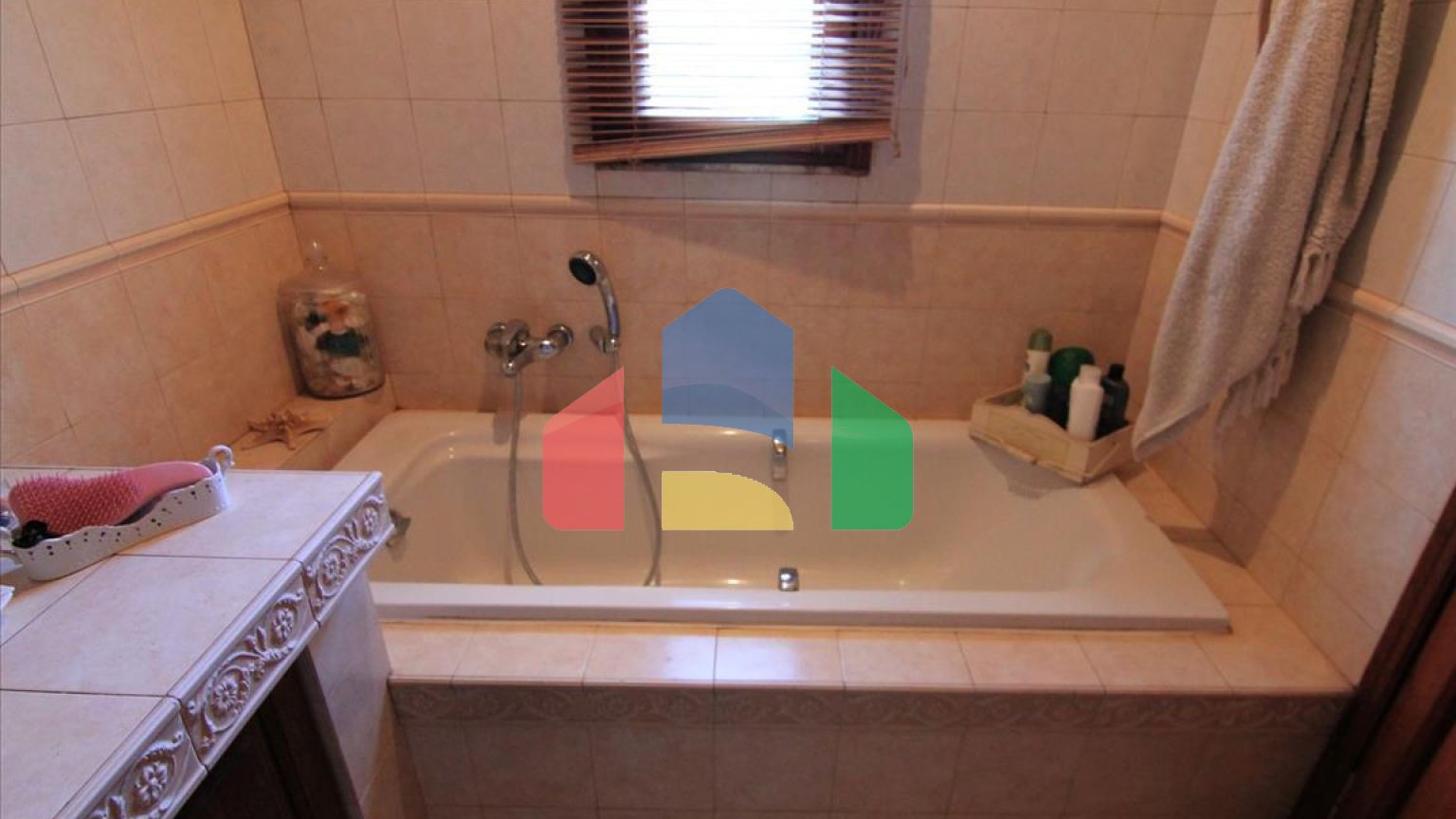 Продажа - Коттедж 200 m² на о. Корфу