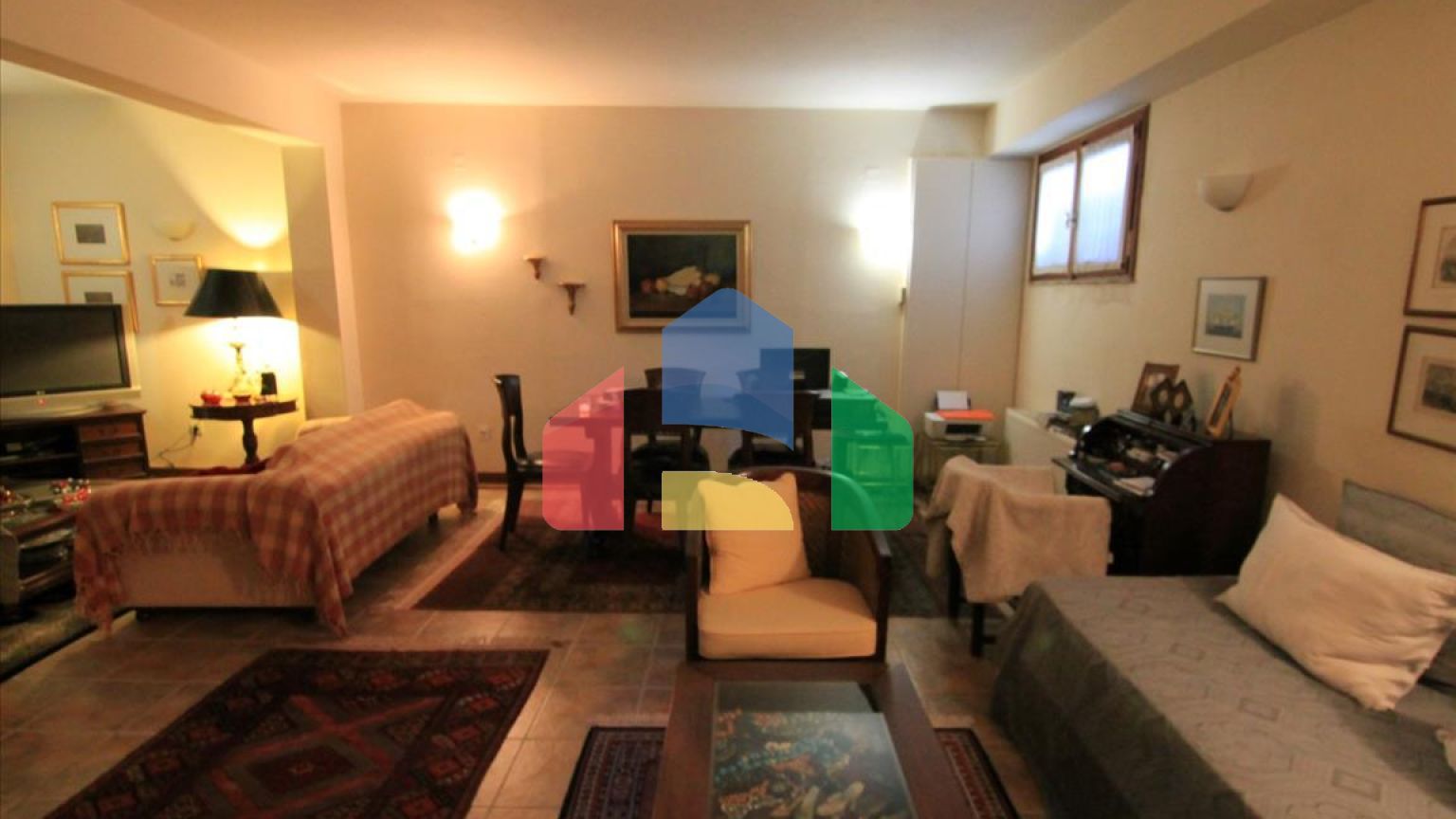 Продажа - Коттедж 200 m² на о. Корфу