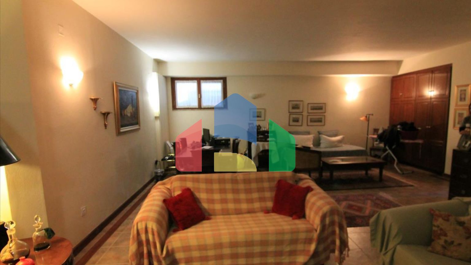 Продажа - Коттедж 200 m² на о. Корфу