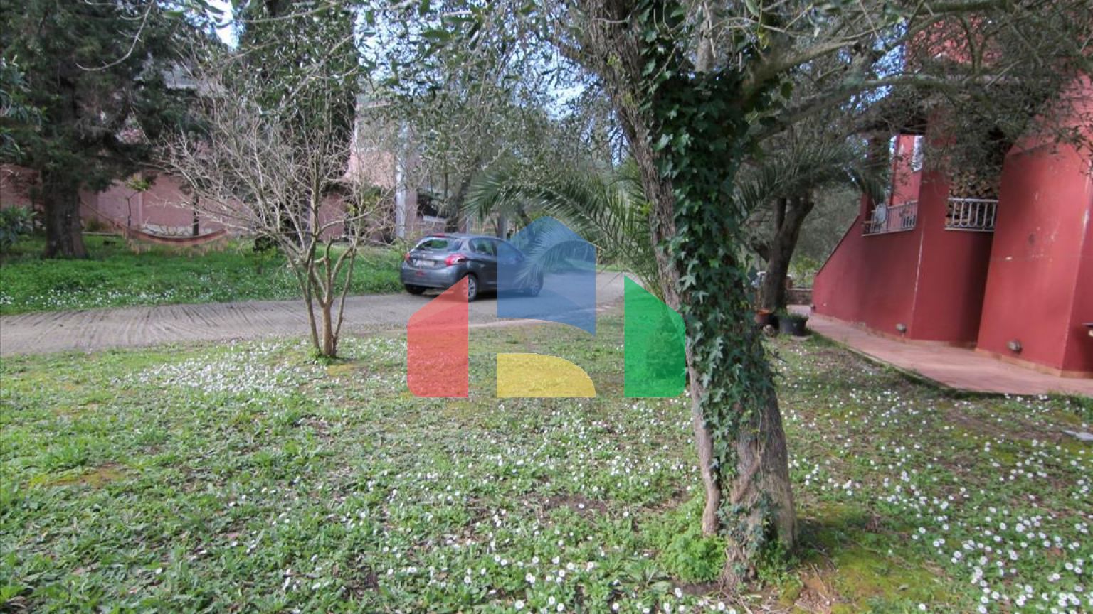 Продажа - Коттедж 200 m² на о. Корфу