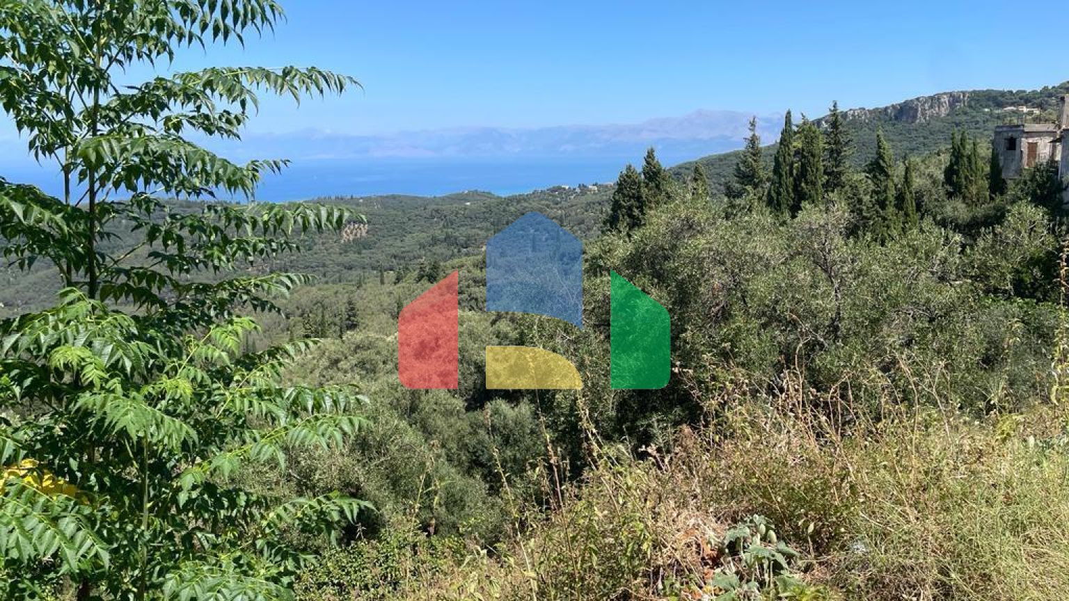 Продаж - Земельна ділянка 3584 m² на о. Корфу